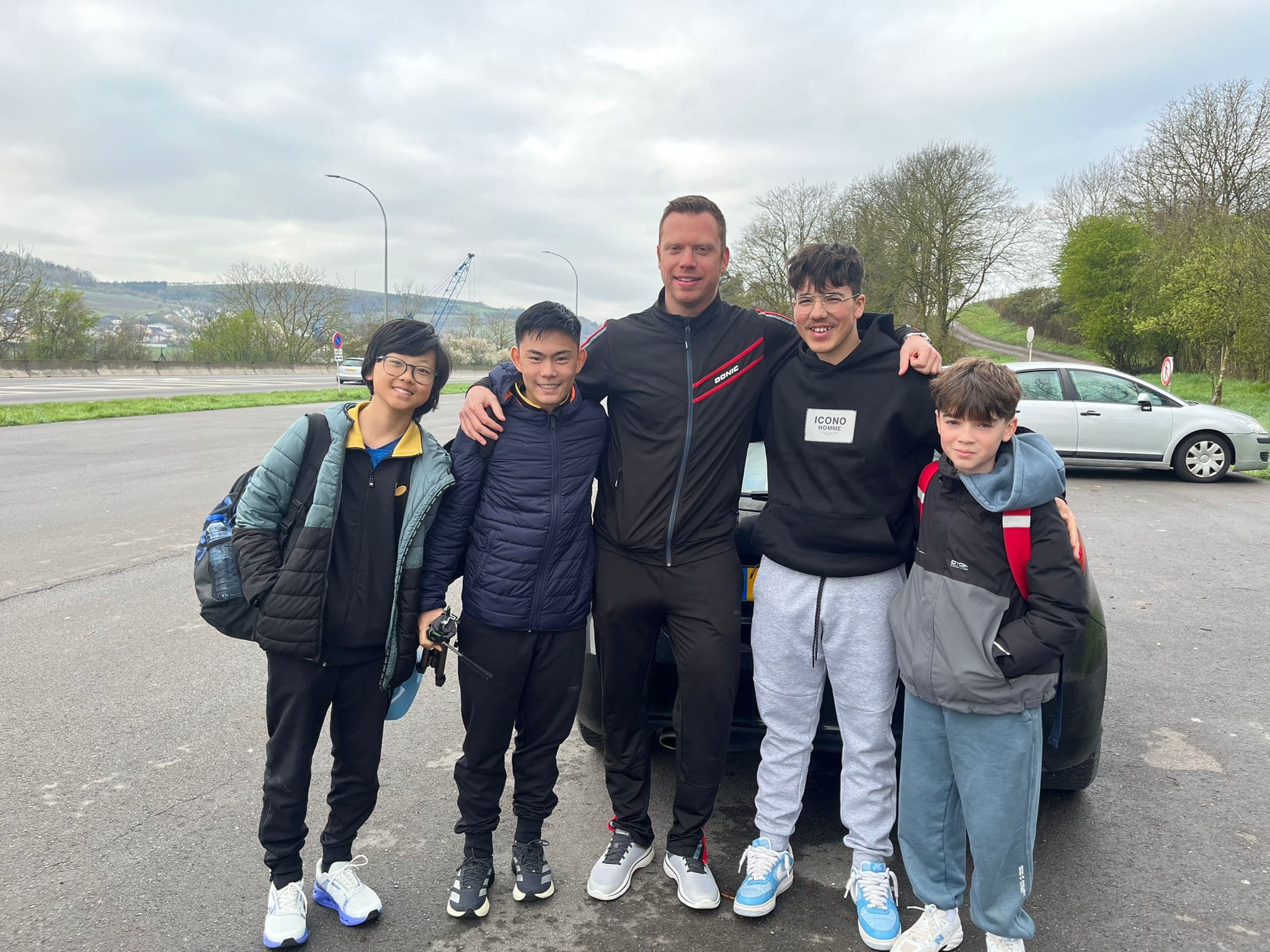 Players with Coach Mirko heading to Linz for the camp